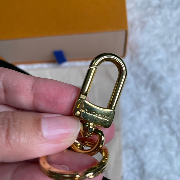 Louis Vuitton Monogram Khaki Green Multi Pochette Lanyard Key Holder 💚🤎 - Picture 4 of 16